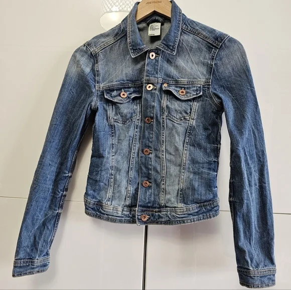 H&M Cropped Jean Jacket - Picture 2 of 11
